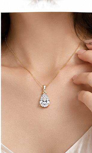 Pear 1.5ct lab-grown diamond necklace - model